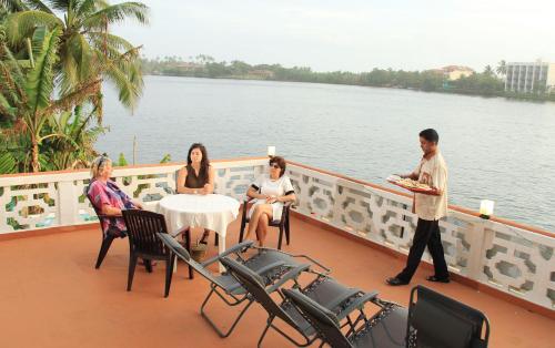 High Rich Resort – Photos 2