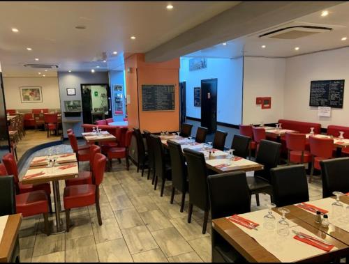 Le Grand Café