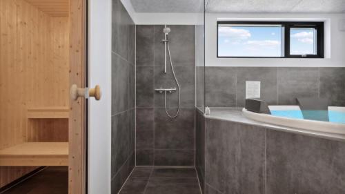 Et badeværelse på Villavilla #604 - Grenå Strand, Østjylland