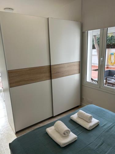 Postel nebo postele na pokoji v ubytování Apartamentos ELMA1