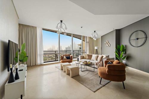 Silkhaus Vacation Homes Expansive 2BDR in Sky Gardens DIFC