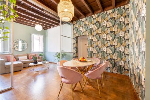 Cercle Apt - Homkeey Apartments