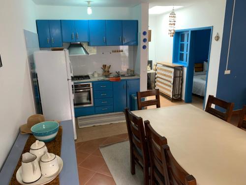 Fotografie z fotogalerie ubytování Casinha Azul Cidade Velha - Blue House Old Town v destinaci Cidade Velha