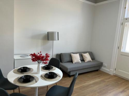 Quiet Apartment Farmers' Saturday Market