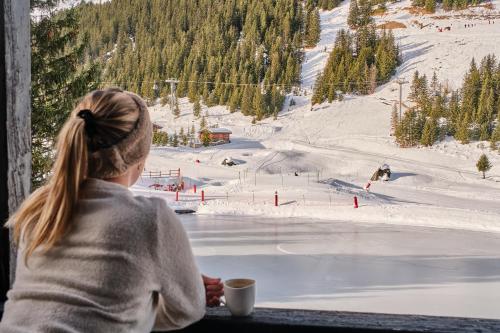 Lake Hotel Courchevel 1850 v zimě
