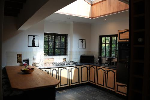 Et opholdsområde på The House On Straight Avenue