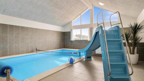 Swimmingpoolen hos eller tæt på Villavilla #456