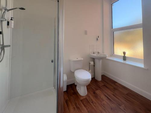 Et badeværelse på Euston Road - Beach Apartment 10