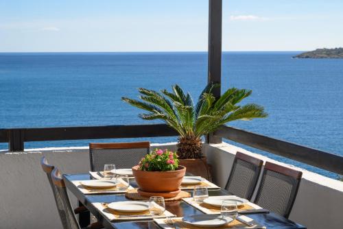 Horizon Coastal Penthouse