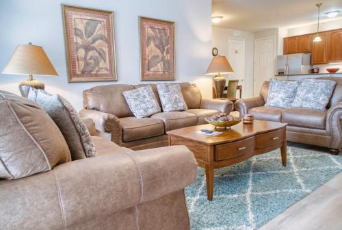Luxury Lake View Condo-Vista Cay photo 11