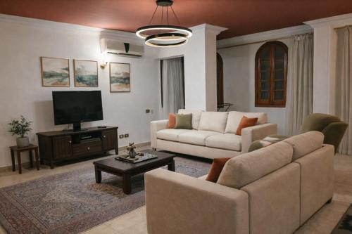 St Reigns 5 stars in Degla Maadi luxury apartment