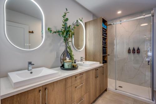 Phòng tắm tại Chalet Bella Vista with Private SPA and Skiing