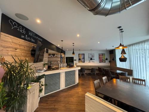 Kuchyň nebo kuchyňský kout v ubytování Hotel Garni Ilys Inn