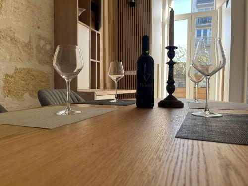 Bordeaux Apartment with Balcony Steps to Wine & City Center