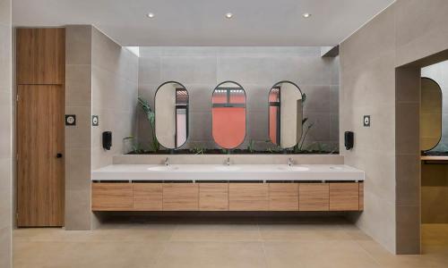 Phòng tắm tại Aminess Style Camping Atea Pitches