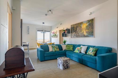 Χώρος καθιστικού στο Marconi Skyline