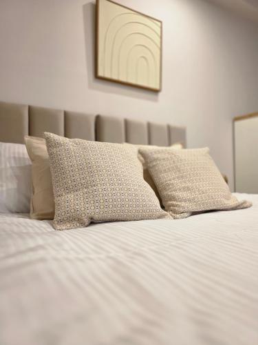 En eller flere senge i et værelse på Nowotarska 25