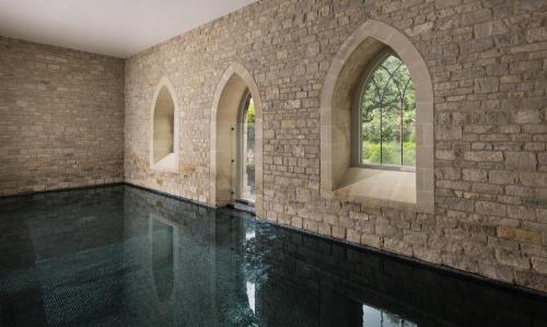 The Royal Crescent Hotel & Spa — Pool view