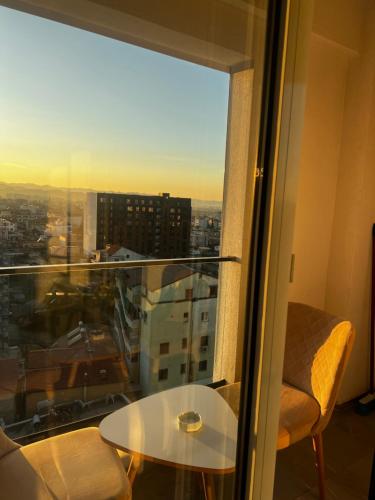 Balkón nebo terasa v ubytování Shehu Apartments