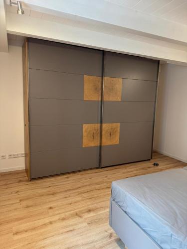 Ένα ή περισσότερα κρεβάτια σε δωμάτιο στο Ferienwohnungen am Markt