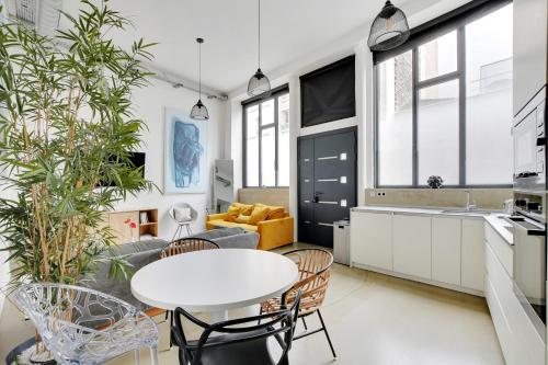 Duplex Loft Montmartre -18th