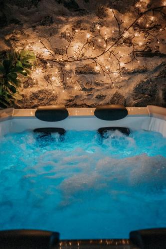 Foto LARCADE Loft Industrial-Jacuzzi 3