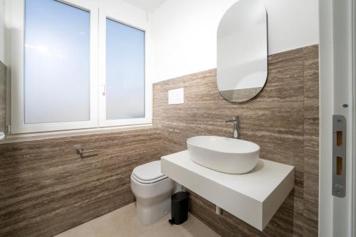 Skyline Boutique Hotel photo 99