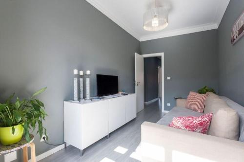 2-bedroom flat in Moscavide near FIL and Arena