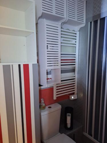 Studio " La Plage " avec parking privé gratuit et CLIM