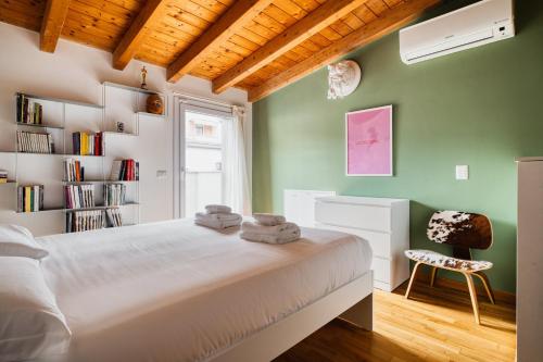 Just Urban Stays - Design Loft 2 Bathrooms and Balcony - 9 min M4 Duomo