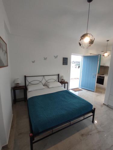 Kallista - Sunlit Studio