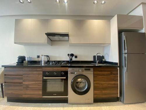 Køkken eller tekøkken på Panoramic Luxury Studio Cheikh Khalifa Hospital near CFC