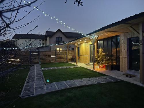 Fotografie z fotogalerie ubytování MR Tiny House - Private Parking v destinaci Roşu