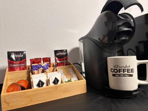 Kaffee-/Teezubehör in der Unterkunft MR Tiny House - Private Parking