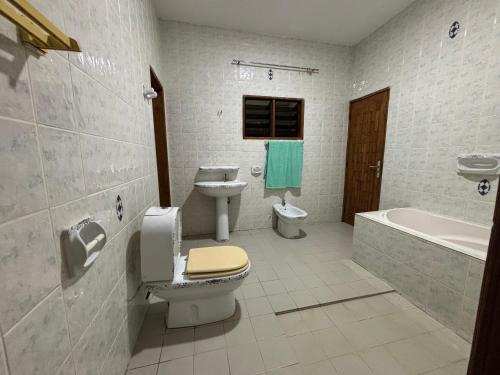 Et badeværelse på Villa Serenity Garden Ouidah