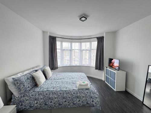 Afbeelding uit fotogalerij van BXH B3 Spacious Dbl Room Bexleyheath in Bexleyheath