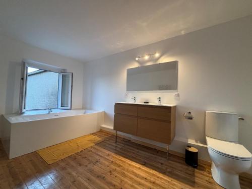 Et badeværelse på Domaine de Tincourt, Authentic Champagne house