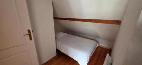 Postel nebo postele na pokoji v ubytování duplex appartement 6 à 8 personnes