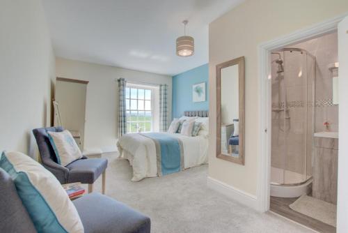 Phòng tắm tại 3 Bed in Welshpool oc-bow122