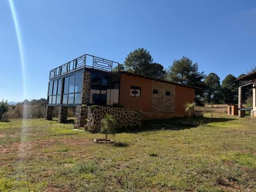 Bygningen som chaletet ligger i