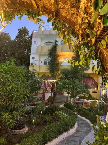 Zahrada ubytování The Mango Guest House