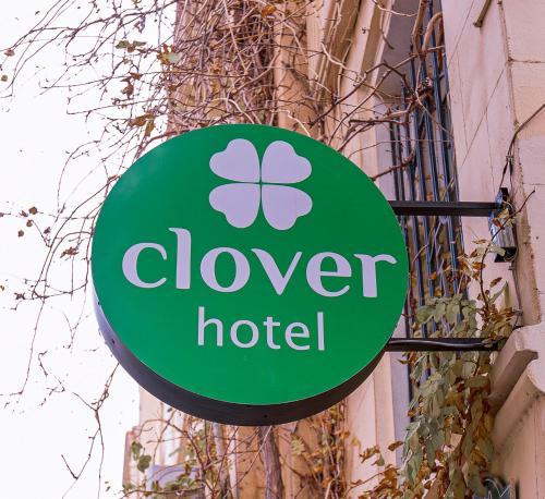 Clover Hotel