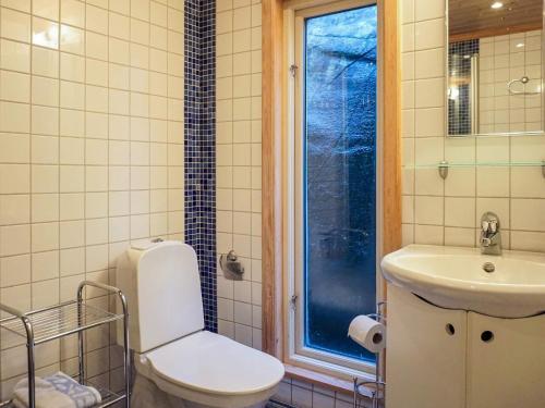 Et badeværelse på 3 person holiday home in Hunnebostrand