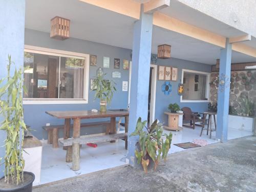 En terrasse eller udendørsområde på Casa espaçosa e aconchegante