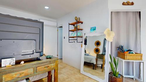 Fotografie z fotogalerie ubytování Lama y Solo Unique private room walking distance to the Beach v destinaci Palm-Eagle Beach