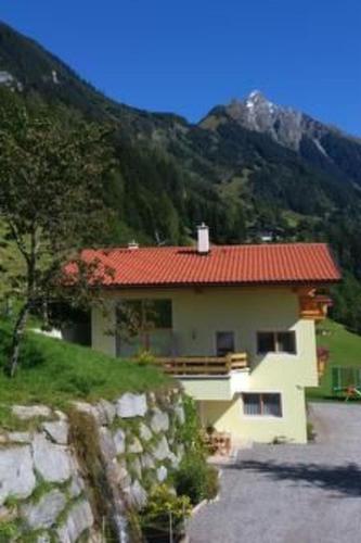 Apartment in Brandberg mit Garten by Interhome