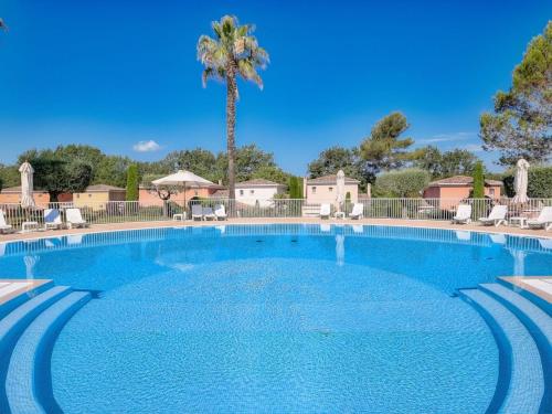 Apartment Moderne Wohnung in Mougins mit eigenem Garten by Interhome