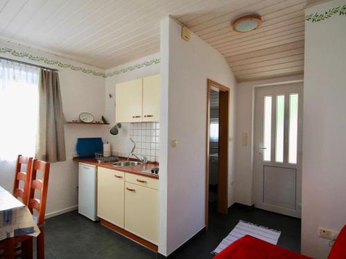Apartment Wohnung in Bol by Interhome