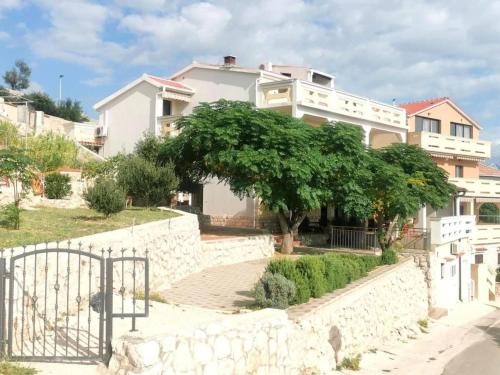 Apartment Wohnung Katarina auf der Insel Pag by Interhome