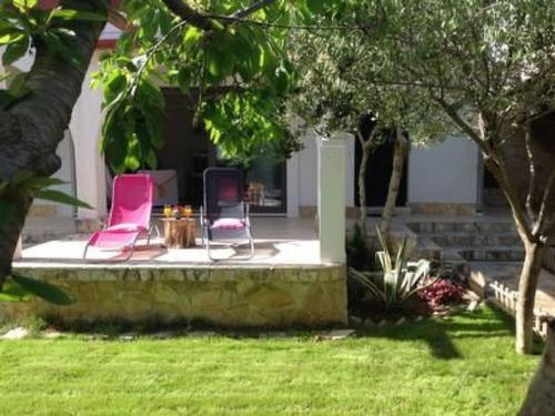 Holiday Home mit Garten- Grill und Terrasse by Interhome